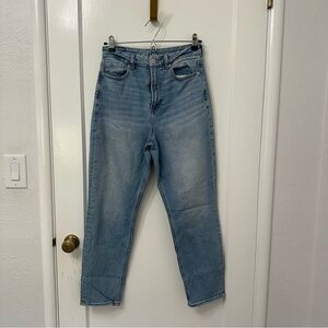 American Eagle Curvy Mom Jeans